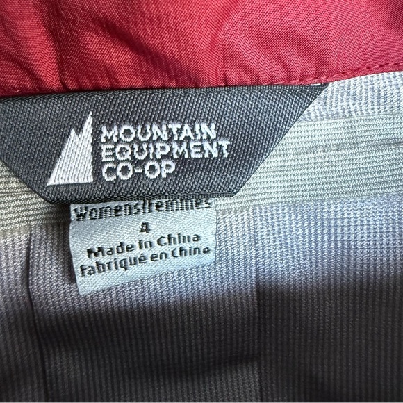 MEC Women's waterproof jacket size 4 - Picture 15 of 15